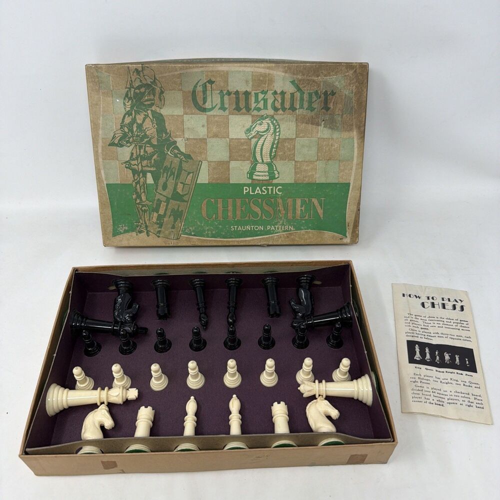 Crusader Vintage Plastic Chessmen Staunton Pattern King Approx 2 1/2" Tall New